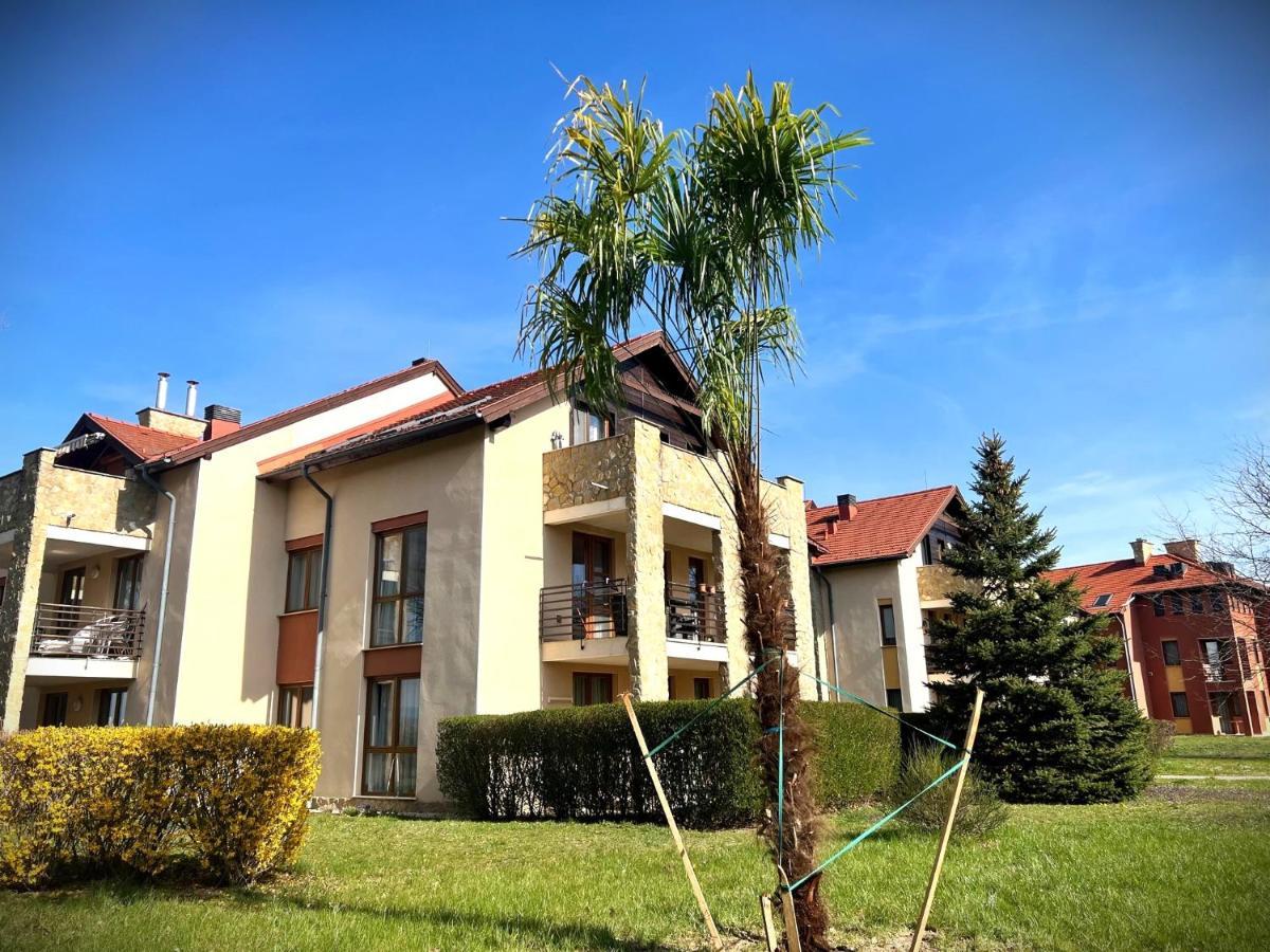 Luxus Golf Apartment Bük Dış mekan fotoğraf