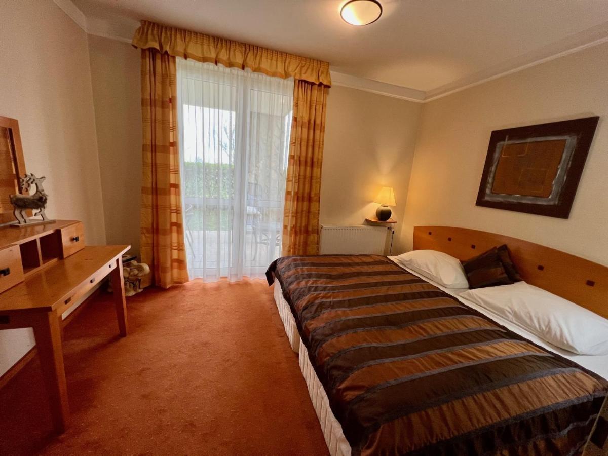 Luxus Golf Apartment Bük Dış mekan fotoğraf